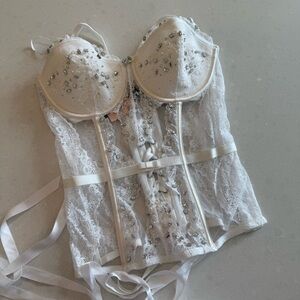 Victoria's Secret Designer Swarovski Crystal White Lace Corset Bustier Top